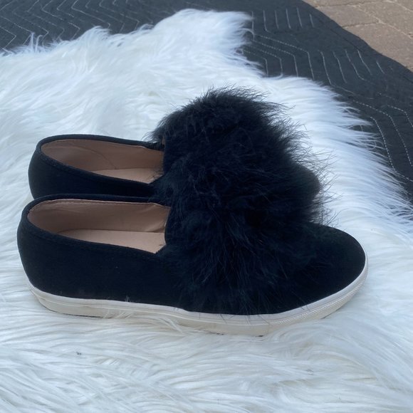 Steve Madden Shoes - Steve Madden Emily Pom Pom Slip On Shoes Black